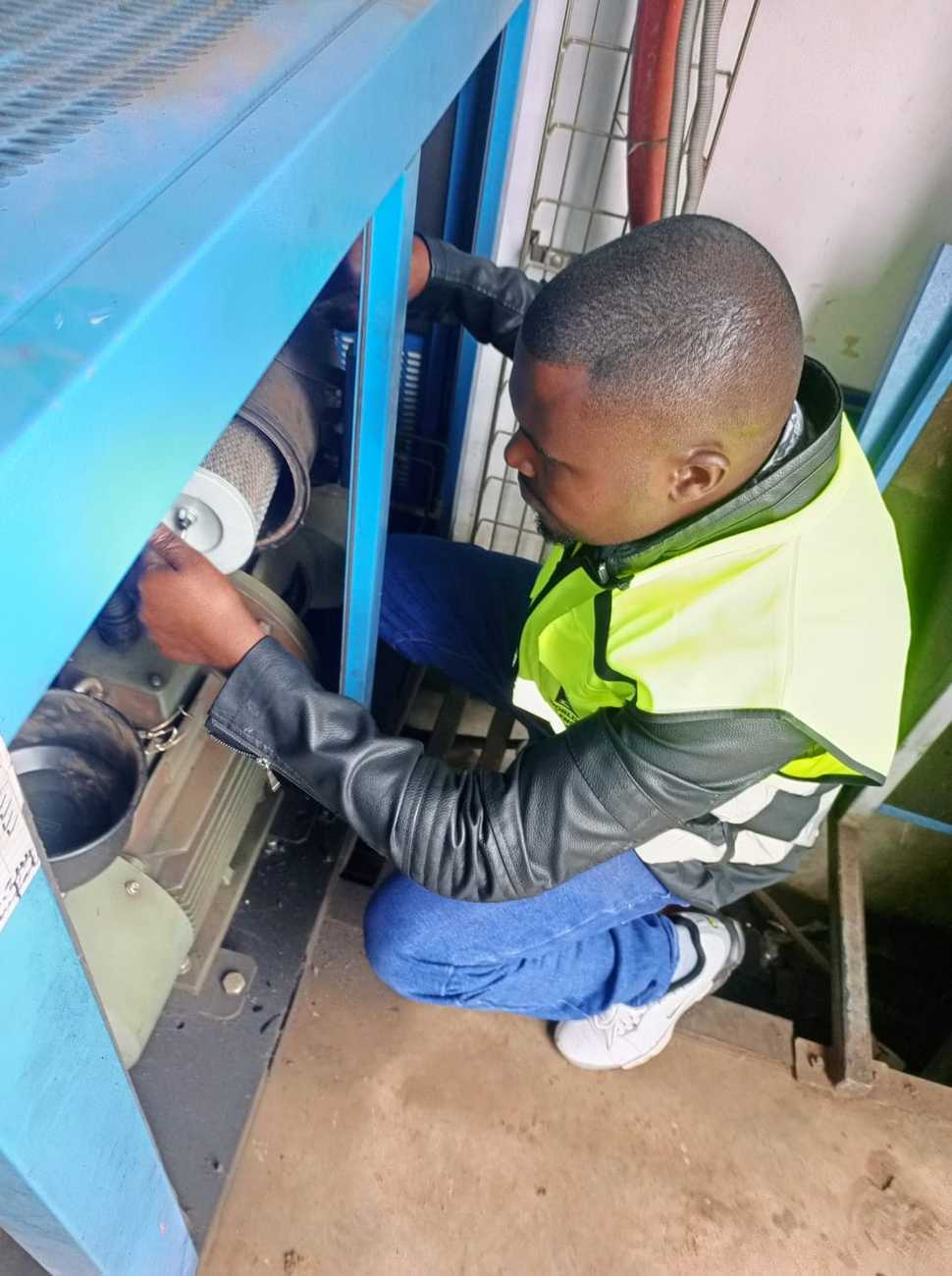 Steam pipe installation and welding work on site